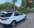 Білий Ленд Ровер Діскавері, об'ємом двигуна 2.99 л та пробігом 155 тис. км за 26000 $, фото 7 на Automoto.ua