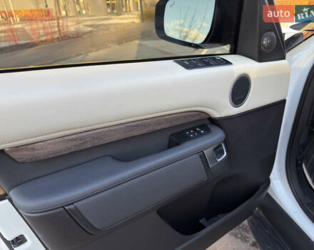 Белый Ленд Ровер Дискавери, объемом двигателя 2.99 л и пробегом 115 тыс. км за 34900 $, фото 30 на Automoto.ua