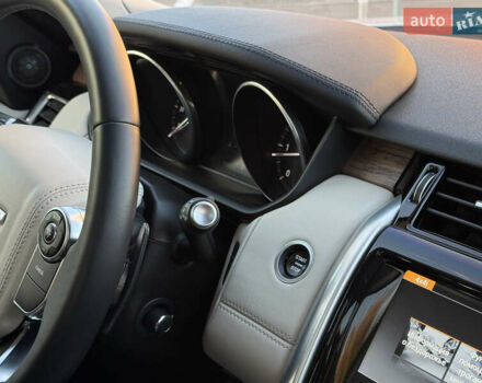 Белый Ленд Ровер Дискавери, объемом двигателя 2.99 л и пробегом 115 тыс. км за 34900 $, фото 41 на Automoto.ua