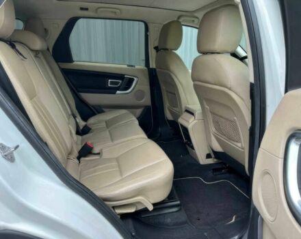 Ленд Ровер Дискавери 2017 в Ивано-Франковске на Automoto.ua Белый Ленд Ровер Дискавери, объемом двигателя 2 л и пробегом 51 тыс. км за 5600 $, фото 11 на Automoto.ua