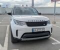 Білий Ленд Ровер Діскавері, об'ємом двигуна 3 л та пробігом 147 тис. км за 27500 $, фото 12 на Automoto.ua