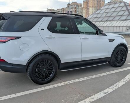 Білий Ленд Ровер Діскавері, об'ємом двигуна 3 л та пробігом 147 тис. км за 27500 $, фото 24 на Automoto.ua