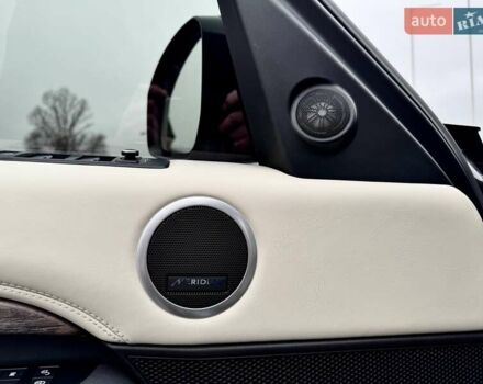 Білий Ленд Ровер Діскавері, об'ємом двигуна 2.99 л та пробігом 115 тис. км за 29800 $, фото 20 на Automoto.ua