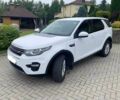 Белый Ленд Ровер Дискавери, объемом двигателя 2 л и пробегом 130 тыс. км за 19000 $, фото 2 на Automoto.ua