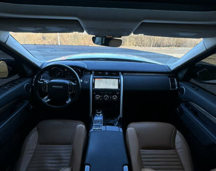 Білий Ленд Ровер Діскавері, об'ємом двигуна 3 л та пробігом 235 тис. км за 23950 $, фото 36 на Automoto.ua