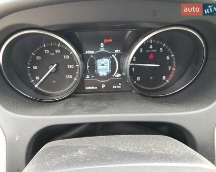 Білий Ленд Ровер Діскавері, об'ємом двигуна 0 л та пробігом 80 тис. км за 3000 $, фото 8 на Automoto.ua