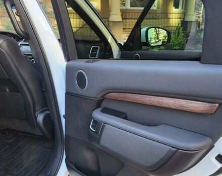 Ленд Ровер Дискавери 2017 в Софіївська Борщагівка на Automoto.ua Белый Ленд Ровер Дискавери, объемом двигателя 3 л и пробегом 171 тыс. км за 31400 $, фото 11 на Automoto.ua