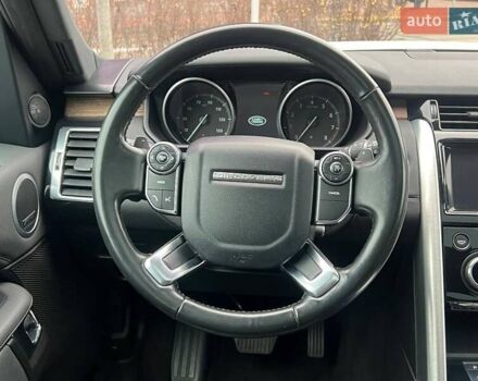 Білий Ленд Ровер Діскавері, об'ємом двигуна 3 л та пробігом 170 тис. км за 29990 $, фото 29 на Automoto.ua