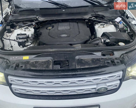 Белый Ленд Ровер Дискавери, объемом двигателя 2.99 л и пробегом 119 тыс. км за 33200 $, фото 12 на Automoto.ua