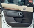 Білий Ленд Ровер Діскавері, об'ємом двигуна 3 л та пробігом 73 тис. км за 28000 $, фото 21 на Automoto.ua