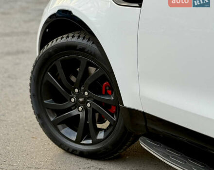 Белый Ленд Ровер Дискавери, объемом двигателя 2.99 л и пробегом 115 тыс. км за 34900 $, фото 6 на Automoto.ua