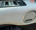 Білий Ленд Ровер Діскавері, об'ємом двигуна 3 л та пробігом 130 тис. км за 32500 $, фото 10 на Automoto.ua