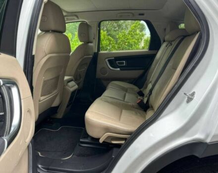 Ленд Ровер Дискавери 2017 в Ивано-Франковске на Automoto.ua Белый Ленд Ровер Дискавери, объемом двигателя 2 л и пробегом 51 тыс. км за 5600 $, фото 9 на Automoto.ua