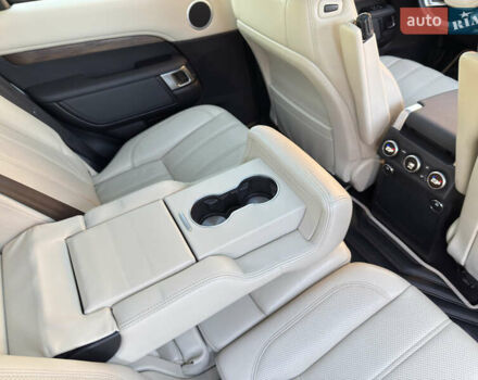 Белый Ленд Ровер Дискавери, объемом двигателя 2.99 л и пробегом 115 тыс. км за 34900 $, фото 23 на Automoto.ua