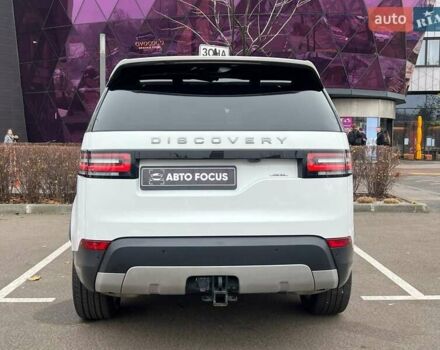 Білий Ленд Ровер Діскавері, об'ємом двигуна 3 л та пробігом 170 тис. км за 29990 $, фото 6 на Automoto.ua