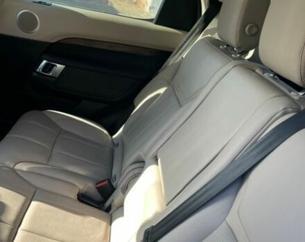 Білий Ленд Ровер Діскавері, об'ємом двигуна 3 л та пробігом 152 тис. км за 28300 $, фото 31 на Automoto.ua