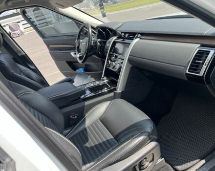 Білий Ленд Ровер Діскавері, об'ємом двигуна 3 л та пробігом 113 тис. км за 37500 $, фото 19 на Automoto.ua