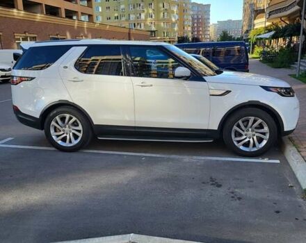 Ленд Ровер Дискавери 2017 в Софіївська Борщагівка на Automoto.ua Белый Ленд Ровер Дискавери, объемом двигателя 3 л и пробегом 171 тыс. км за 31400 $, фото 3 на Automoto.ua