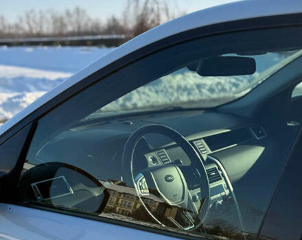 Белый Ленд Ровер Дискавери, объемом двигателя 2 л и пробегом 80 тыс. км за 17500 $, фото 20 на Automoto.ua