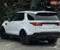 Білий Ленд Ровер Діскавері, об'ємом двигуна 3 л та пробігом 207 тис. км за 26400 $, фото 15 на Automoto.ua