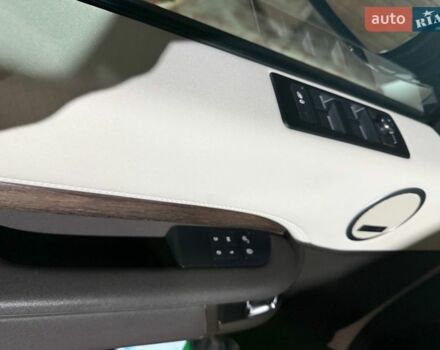 Белый Ленд Ровер Дискавери, объемом двигателя 2.99 л и пробегом 115 тыс. км за 35000 $, фото 26 на Automoto.ua