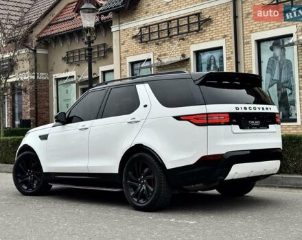 Білий Ленд Ровер Діскавері, об'ємом двигуна 2.99 л та пробігом 115 тис. км за 29800 $, фото 14 на Automoto.ua