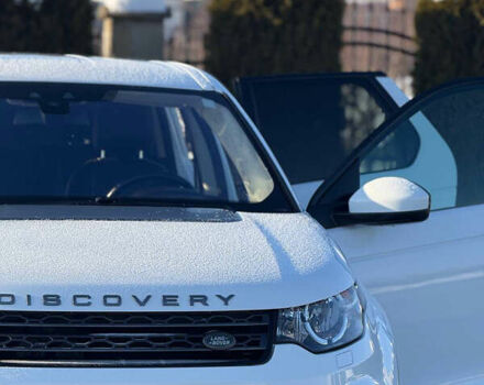 Белый Ленд Ровер Дискавери, объемом двигателя 2 л и пробегом 80 тыс. км за 17500 $, фото 1 на Automoto.ua