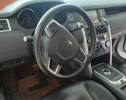 Білий Ленд Ровер Діскавері, об'ємом двигуна 2 л та пробігом 92 тис. км за 17770 $, фото 3 на Automoto.ua