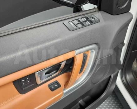 Белый Ленд Ровер Дискавери, объемом двигателя 2 л и пробегом 110 тыс. км за 14300 $, фото 12 на Automoto.ua