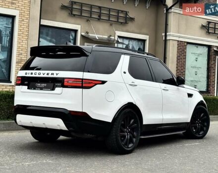 Білий Ленд Ровер Діскавері, об'ємом двигуна 2.99 л та пробігом 115 тис. км за 29800 $, фото 10 на Automoto.ua