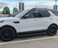 Білий Ленд Ровер Діскавері, об'ємом двигуна 3 л та пробігом 147 тис. км за 27500 $, фото 2 на Automoto.ua
