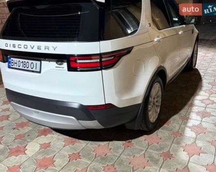 Белый Ленд Ровер Дискавери, объемом двигателя 2.99 л и пробегом 115 тыс. км за 35000 $, фото 1 на Automoto.ua