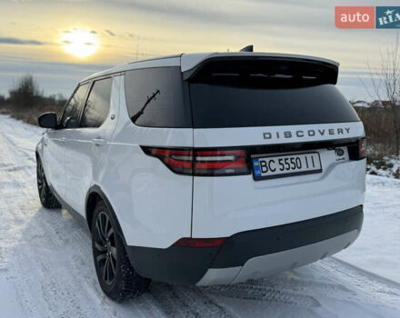 Білий Ленд Ровер Діскавері, об'ємом двигуна 3 л та пробігом 94 тис. км за 39000 $, фото 6 на Automoto.ua