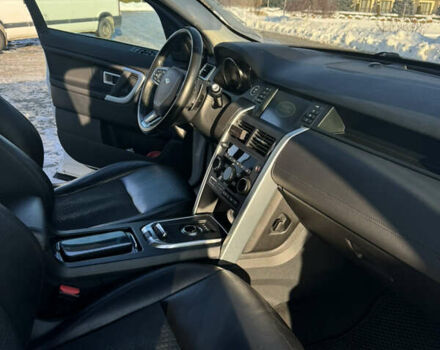 Белый Ленд Ровер Дискавери, объемом двигателя 2 л и пробегом 80 тыс. км за 17500 $, фото 16 на Automoto.ua