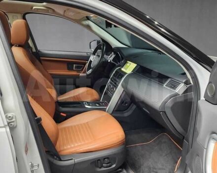 Белый Ленд Ровер Дискавери, объемом двигателя 2 л и пробегом 110 тыс. км за 14300 $, фото 14 на Automoto.ua