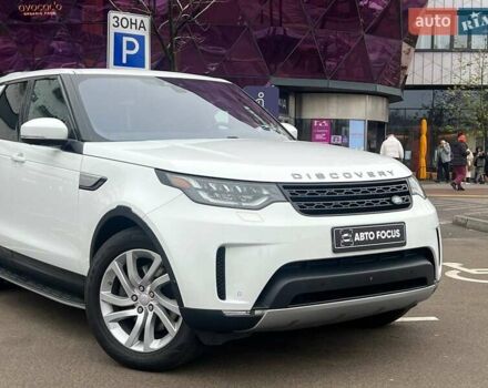 Білий Ленд Ровер Діскавері, об'ємом двигуна 3 л та пробігом 170 тис. км за 29990 $, фото 3 на Automoto.ua