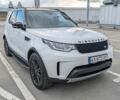 Білий Ленд Ровер Діскавері, об'ємом двигуна 3 л та пробігом 147 тис. км за 27500 $, фото 35 на Automoto.ua