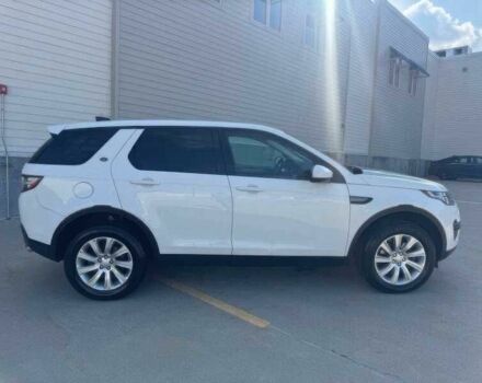 Білий Ленд Ровер Діскавері, об'ємом двигуна 2 л та пробігом 76 тис. км за 9900 $, фото 2 на Automoto.ua