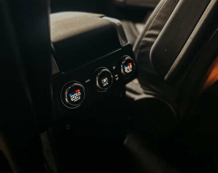 Белый Ленд Ровер Дискавери, объемом двигателя 3 л и пробегом 165 тыс. км за 26900 $, фото 16 на Automoto.ua