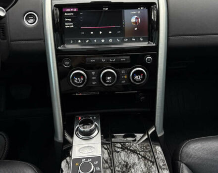 Белый Ленд Ровер Дискавери, объемом двигателя 3 л и пробегом 87 тыс. км за 35000 $, фото 7 на Automoto.ua