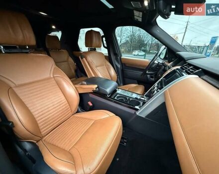 Белый Ленд Ровер Дискавери, объемом двигателя 3 л и пробегом 166 тыс. км за 22500 $, фото 12 на Automoto.ua