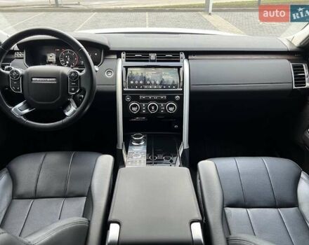 Білий Ленд Ровер Діскавері, об'ємом двигуна 2.99 л та пробігом 155 тис. км за 36000 $, фото 22 на Automoto.ua