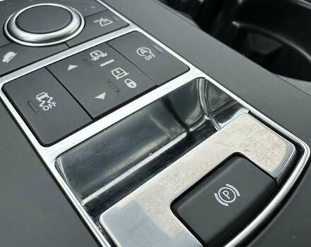 Ленд Ровер Діскавері 2018 у Буче на Automoto.ua Білий Ленд Ровер Діскавері, об'ємом двигуна 3 л та пробігом 155 тис. км за 26999 $, фото 54 на Automoto.ua