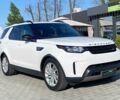 Білий Ленд Ровер Діскавері, об'ємом двигуна 3 л та пробігом 112 тис. км за 28990 $, фото 2 на Automoto.ua