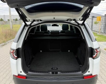 Белый Ленд Ровер Дискавери, объемом двигателя 0 л и пробегом 98 тыс. км за 20800 $, фото 21 на Automoto.ua