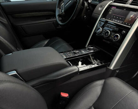 Белый Ленд Ровер Дискавери, объемом двигателя 3 л и пробегом 87 тыс. км за 35000 $, фото 13 на Automoto.ua