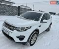 Белый Ленд Ровер Дискавери, объемом двигателя 2 л и пробегом 88 тыс. км за 20400 $, фото 1 на Automoto.ua