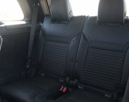 Білий Ленд Ровер Діскавері, об'ємом двигуна 3 л та пробігом 156 тис. км за 33000 $, фото 31 на Automoto.ua