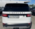Білий Ленд Ровер Діскавері, об'ємом двигуна 3 л та пробігом 81 тис. км за 33500 $, фото 5 на Automoto.ua
