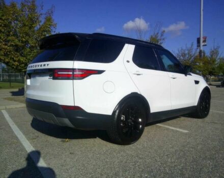 Белый Ленд Ровер Дискавери, объемом двигателя 3 л и пробегом 45 тыс. км за 11000 $, фото 6 на Automoto.ua